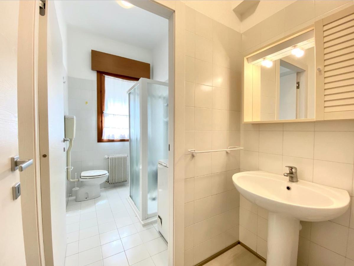 לידו די ג'סולו Villa Santin Carraro Immobiliare - Family Apartments מראה חיצוני תמונה